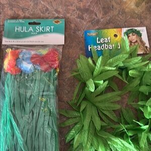 Spirit Halloween Green Hula Skirt and Leaf Headband Set